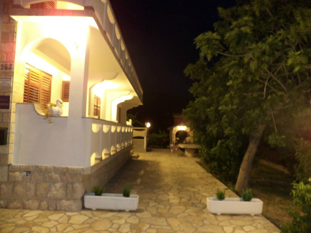 Apartments Vesna Kampor Kültér fotó